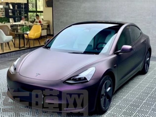特斯拉Model 3 超哑黑幻紫改色膜 效果图