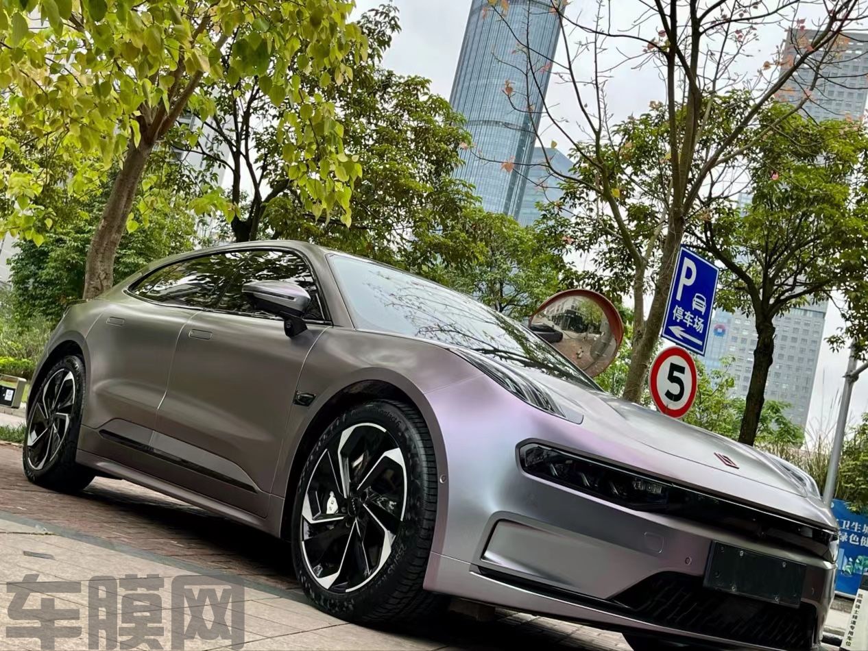 极氪001 卡普里灰紫改色膜 效果图