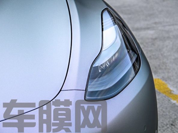 特斯拉Model Y 卡普里灰紫改色膜 效果图