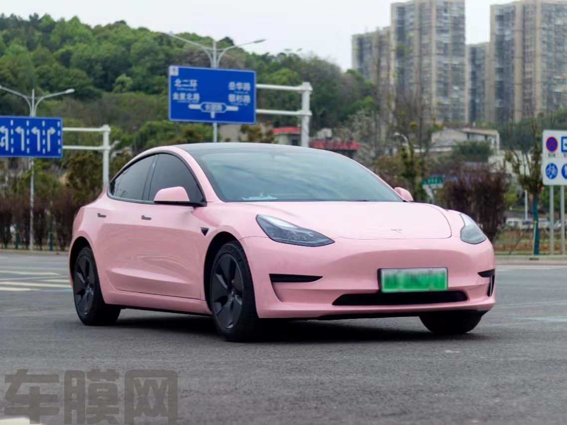 特斯拉Model 3 樱花粉改色膜 效果图