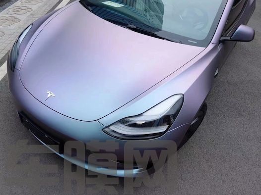 特斯拉Model 3 卡普里灰紫改色膜 效果图