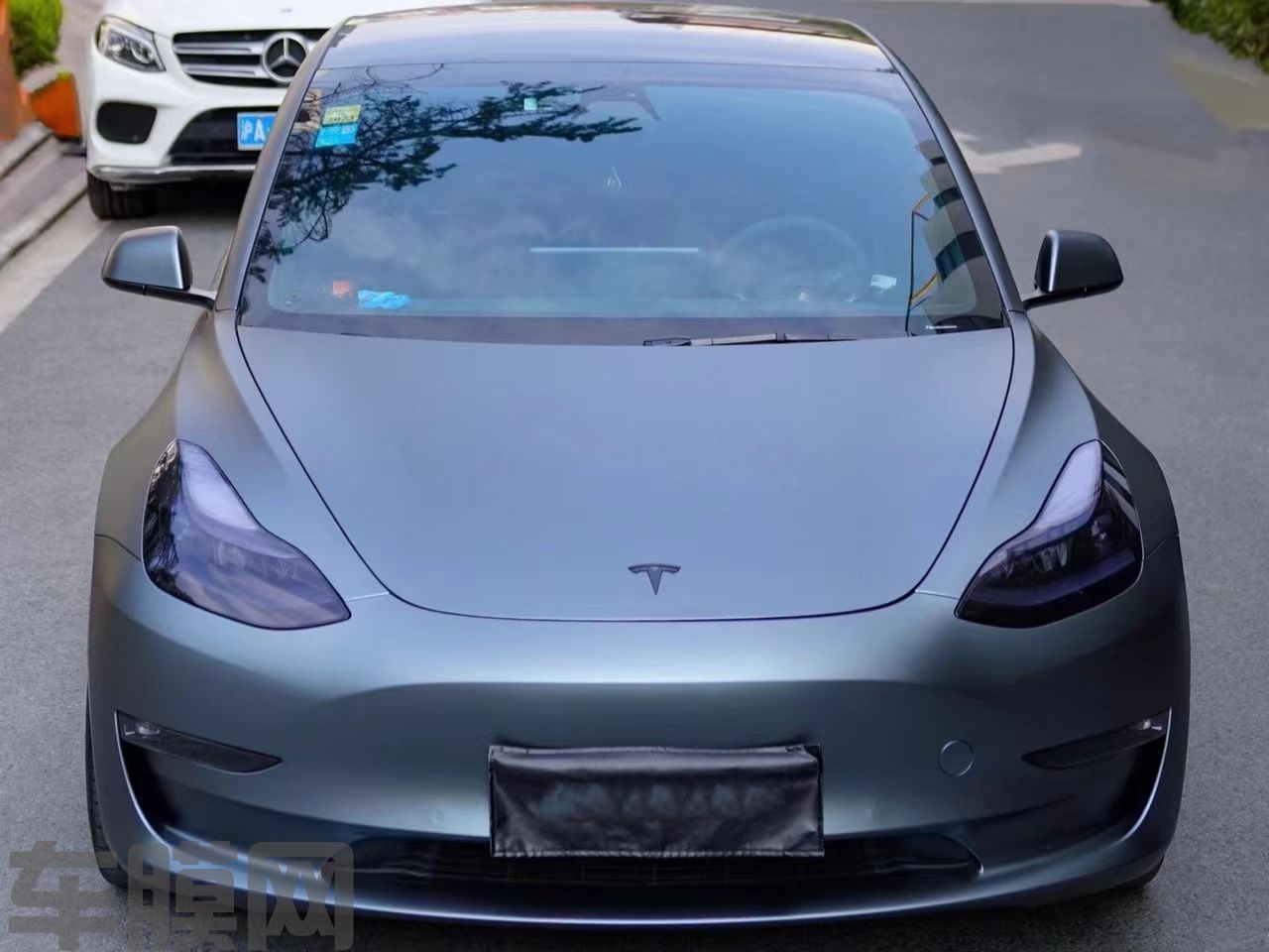 特斯拉Model 3 金属灰蓝改色膜 效果图
