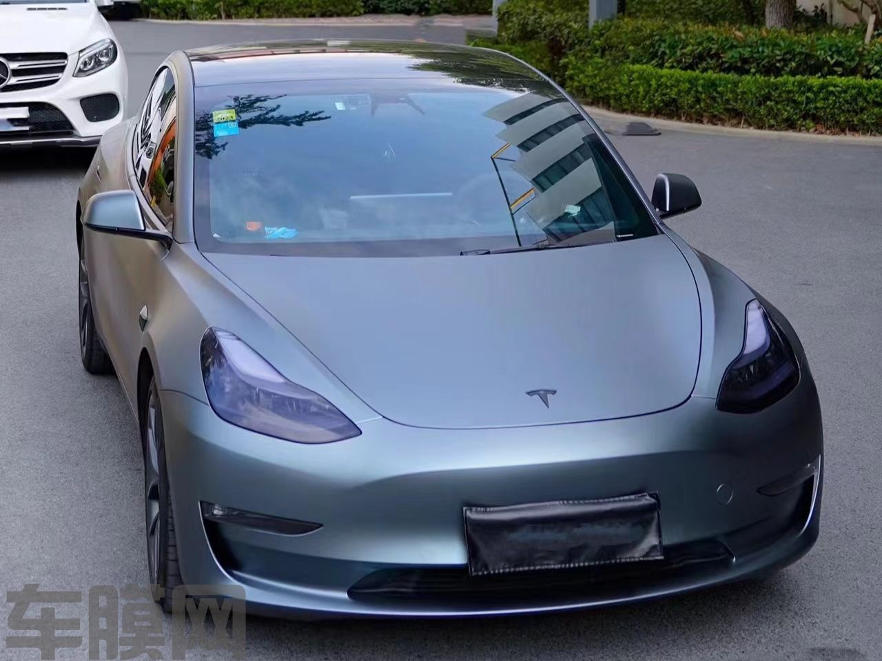 特斯拉Model 3 金属灰蓝改色膜 效果图