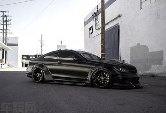 奔驰C63 AMG（W204）宽体改装案例