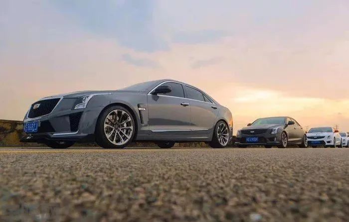 4-200911094R35c.jpg